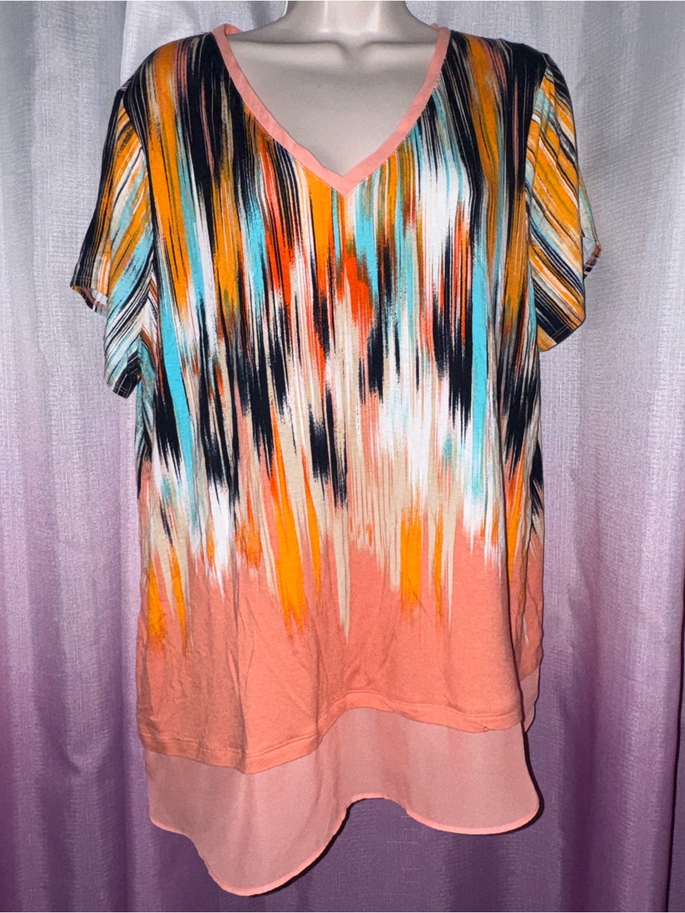 JM Collection Peach V-Neck Short Sleeve Top with Multi-Color Brushstroke Print
